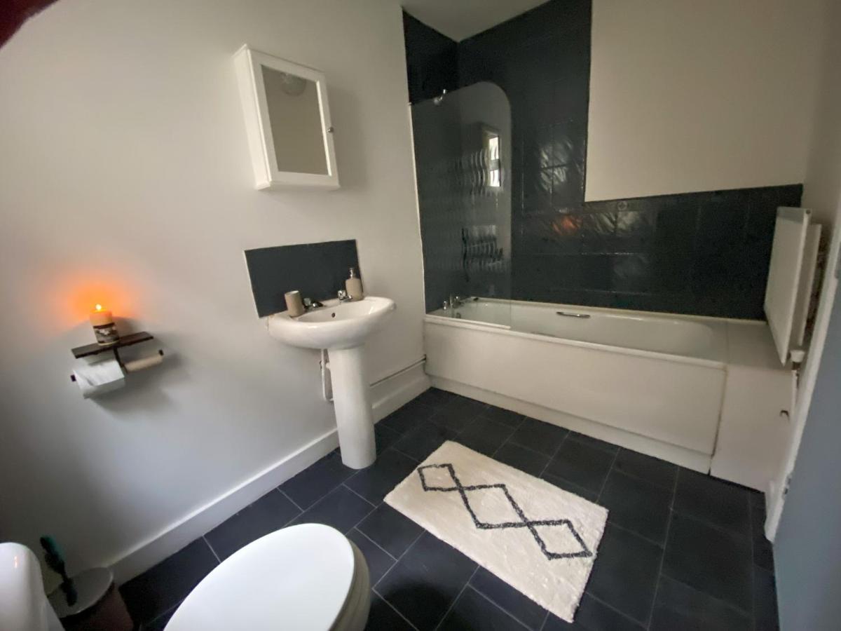 Cheap & Cheerful Apartment Near Bangor Marina Ngoại thất bức ảnh