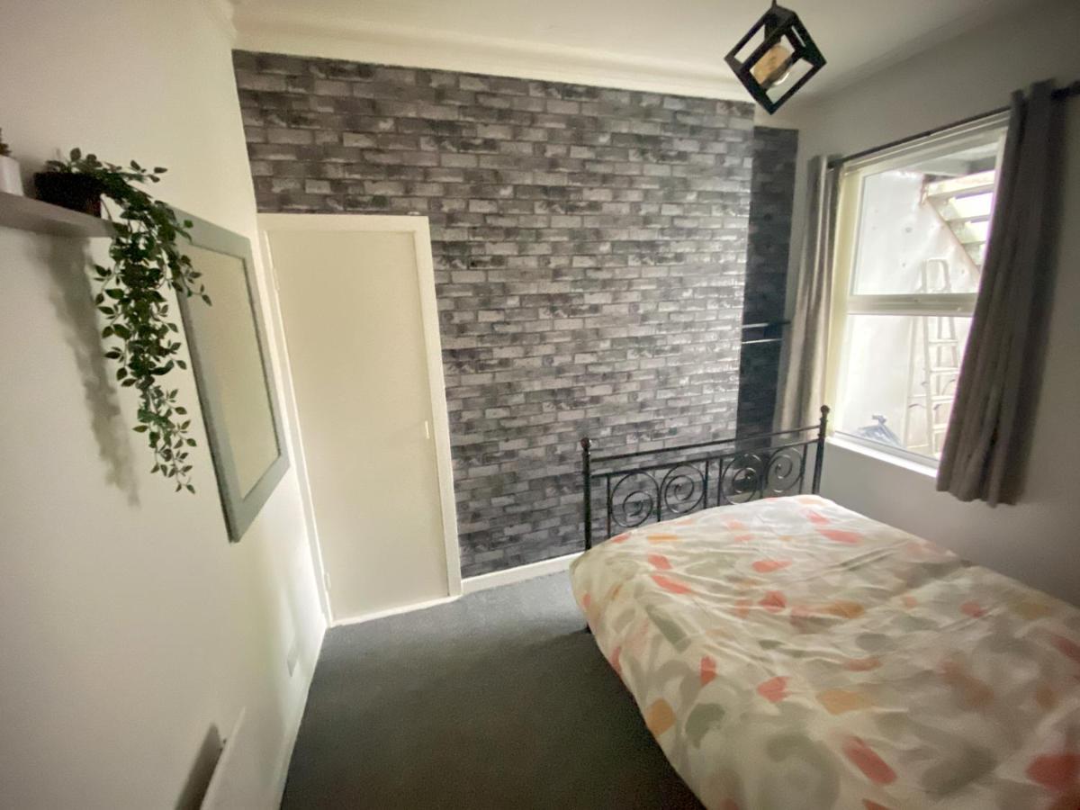 Cheap & Cheerful Apartment Near Bangor Marina Ngoại thất bức ảnh